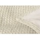 Manta original con forma de cola de sirena en color crema, manta ideal para que los pequeños de casa estén calientes en el sofá.