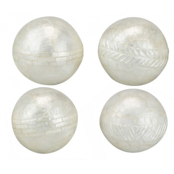 Bola decorativa capiz nacar blanco detalle central 4 modelos 10 cm